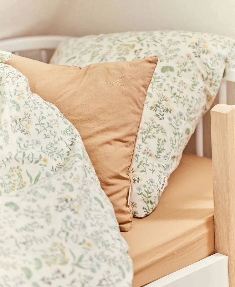 Fitted Adult Sheet 90x200 cm, Sandy Feet - Le Petit Marché Home Furniture