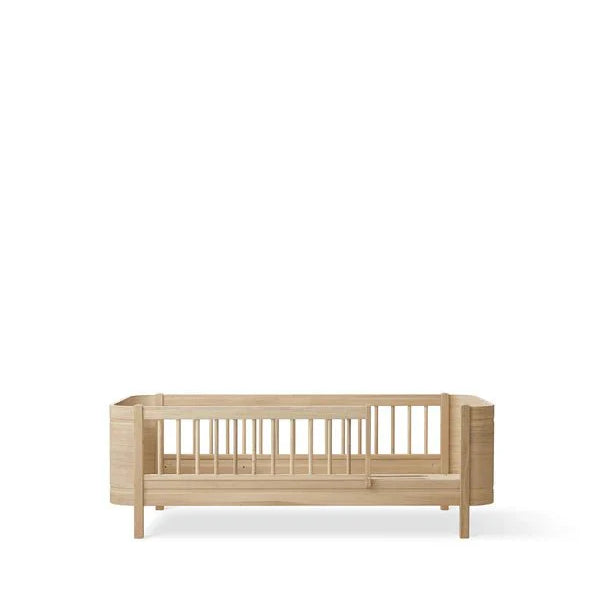 Wood Mini+ junior bed, oak - Le Petit Marché Home Furniture