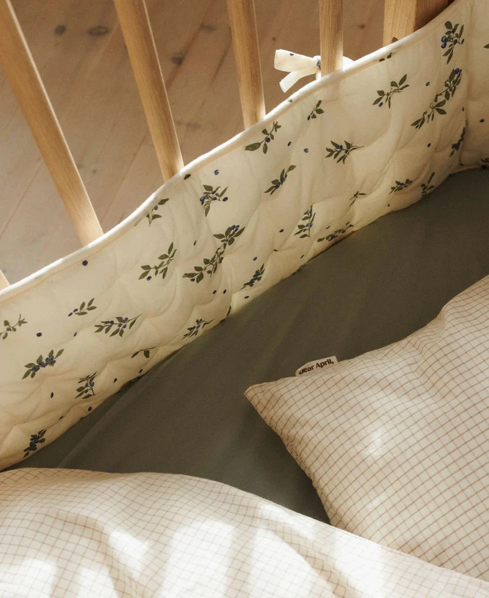 Cot Bumper, Blueberries (Pre - Order) - LPM Home